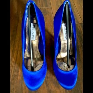 STEVE MADDEN SEXY HEELS WITH RHINESTONES